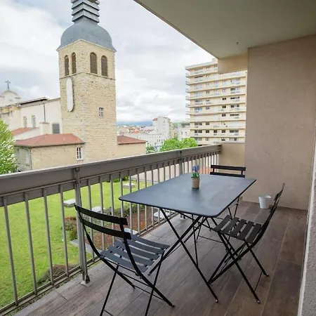 Apartment Les Chavanelles L'ecrin Ou Le Trois Saint-Etienne (Loire)